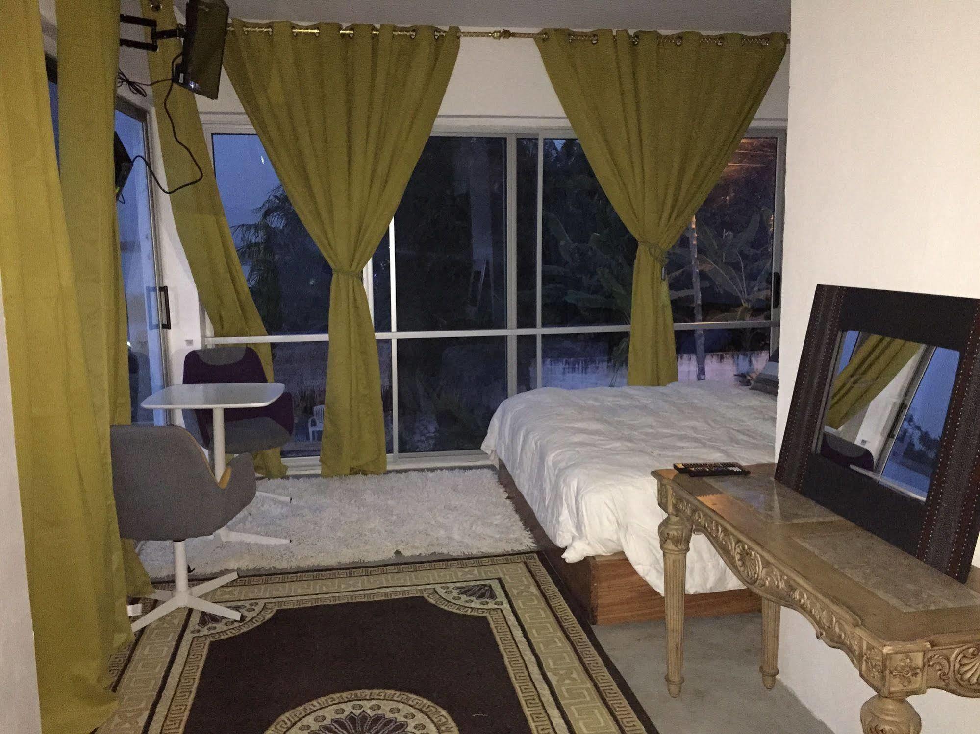 Volta Hotel Akosombo Exterior foto